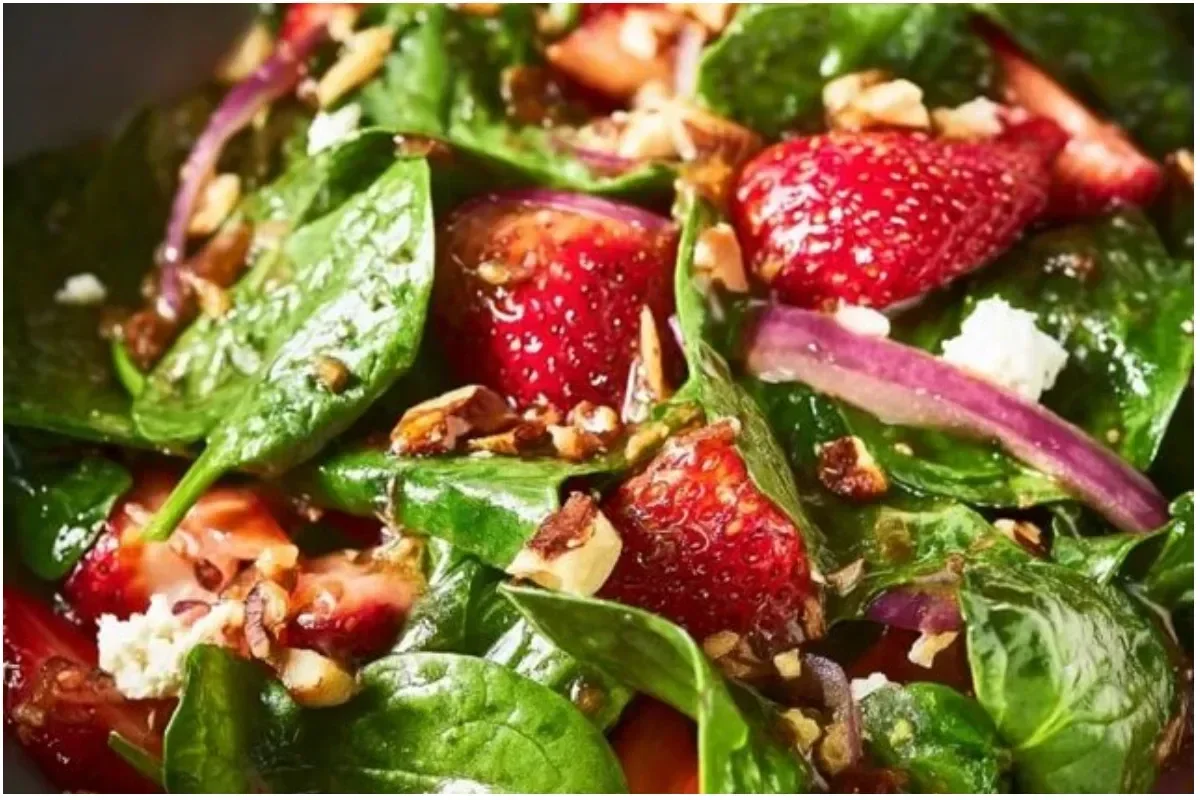 Strawberry Spinach Salad